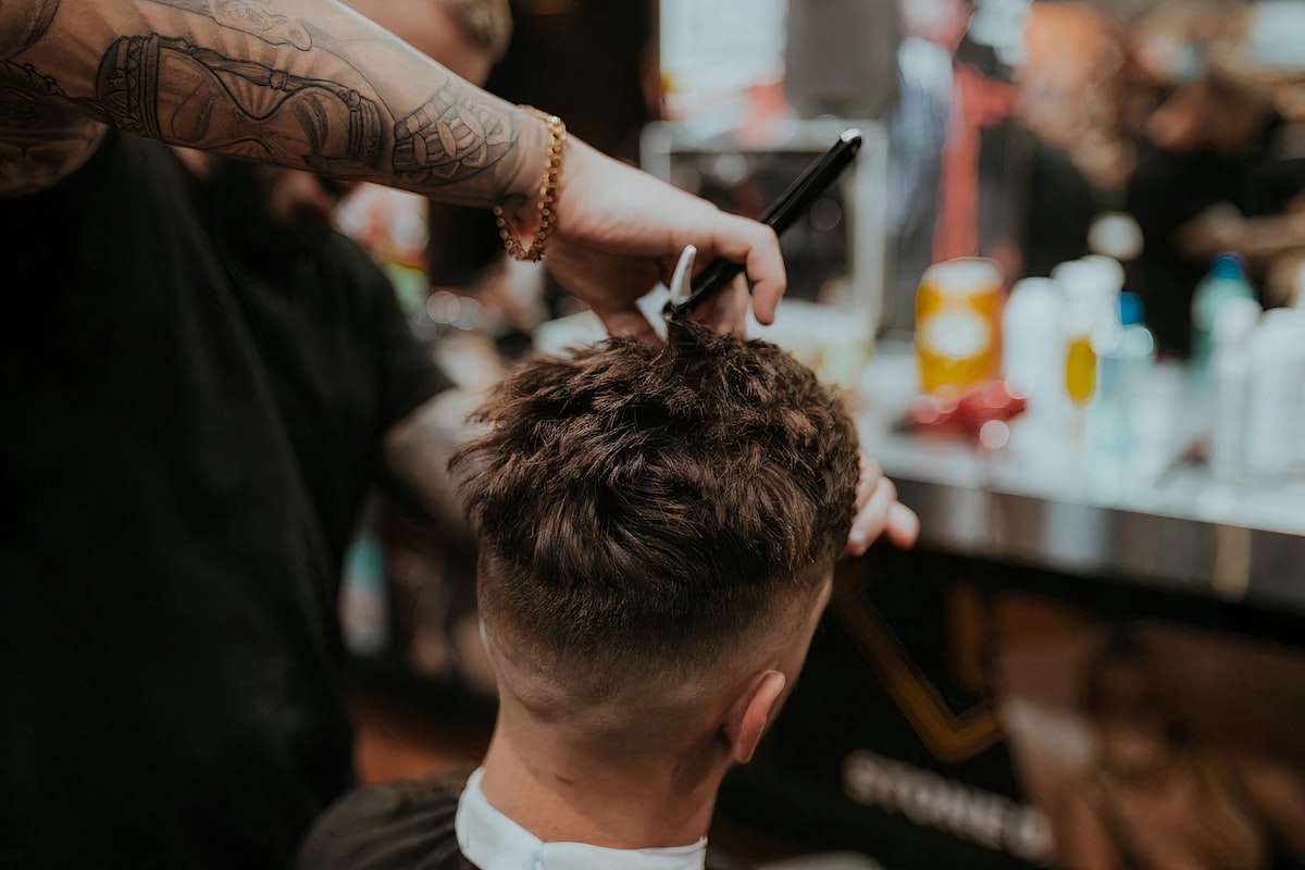 A skin fade in progress